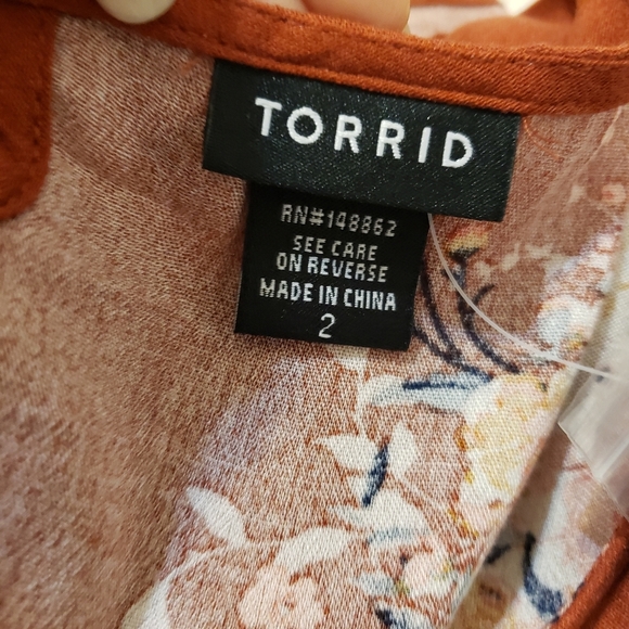 Torrid size 2 - Picture 3 of 6
